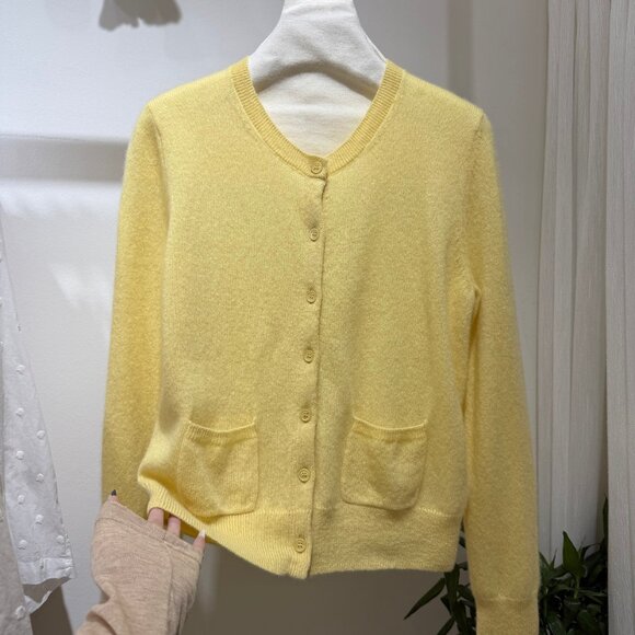 Freya Cardigan - Picture 6 of 11